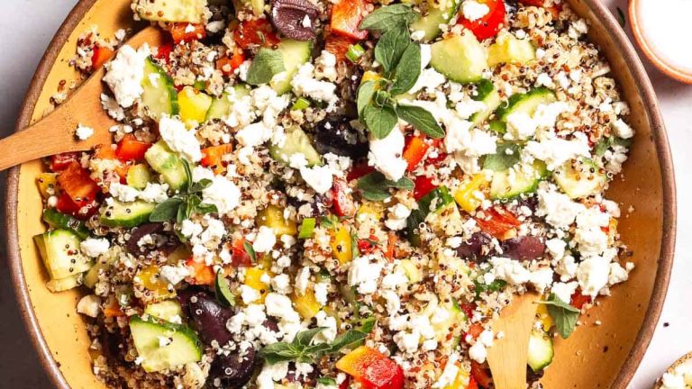 Easy Mediterranean Quinoa Salad