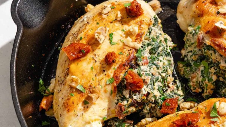 Poitrine de poulet farcie à la méditerranéenne
