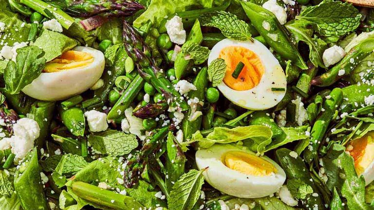 Salade printanière à la vinaigrette à l’estragon